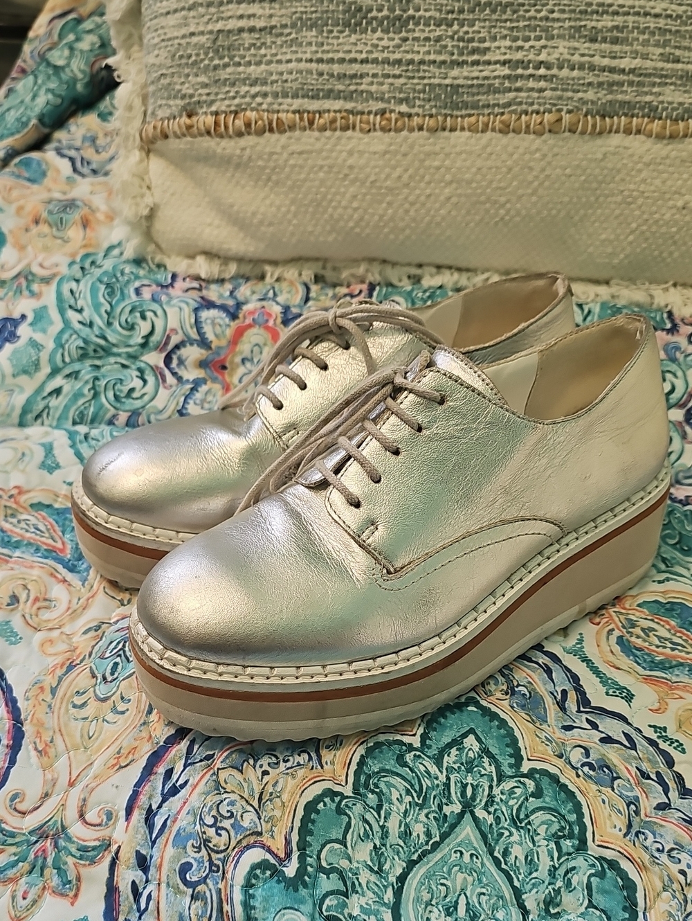 Matisse Metallic Silver Leather Platform Lace-Up Oxfords Size 6.5